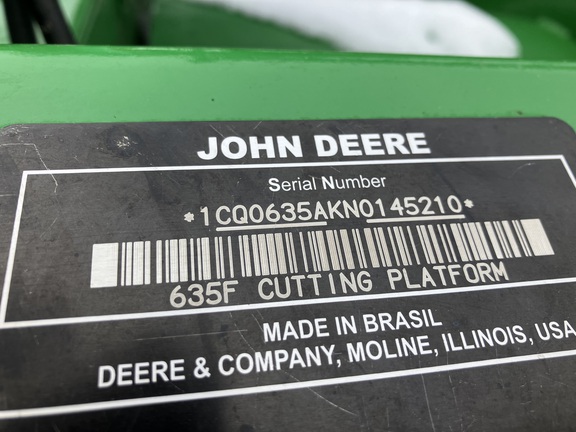 John Deere 635F 2022