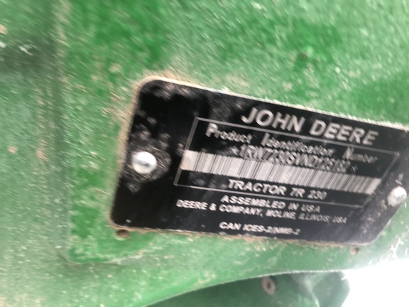 John Deere 7R230 2022