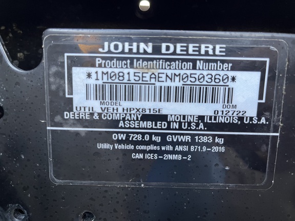 John Deere 815E 2022