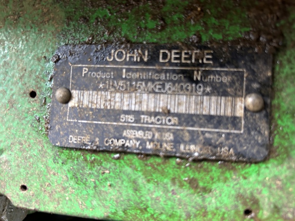 5115M 2014 John Deere