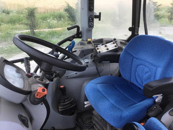 New Holland T5,12 2013