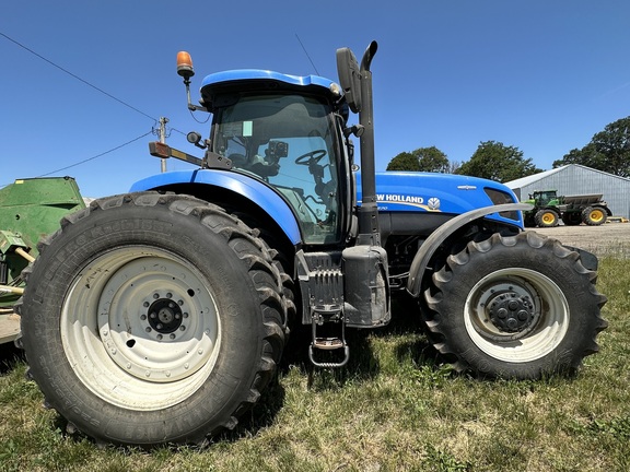 2014 New Holland T7-270