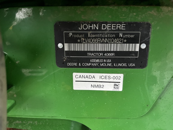 John Deere 4066R 2022