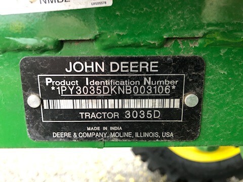 3035D 2022 John Deere