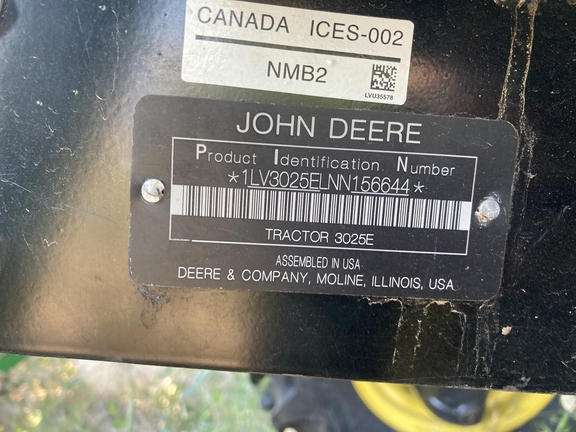 John Deere 3025E 2022