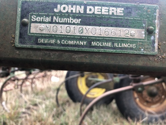 John Deere 1010