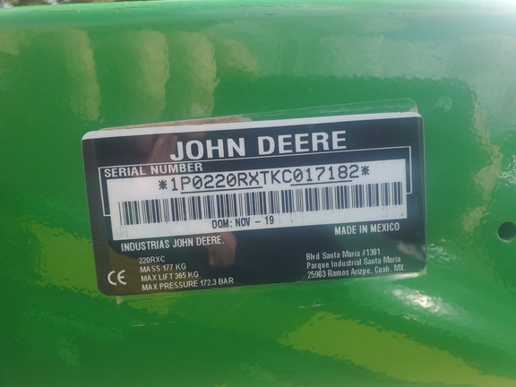 John Deere 220R 2019