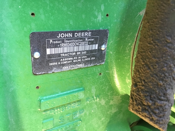 John Deere 8R340 2022