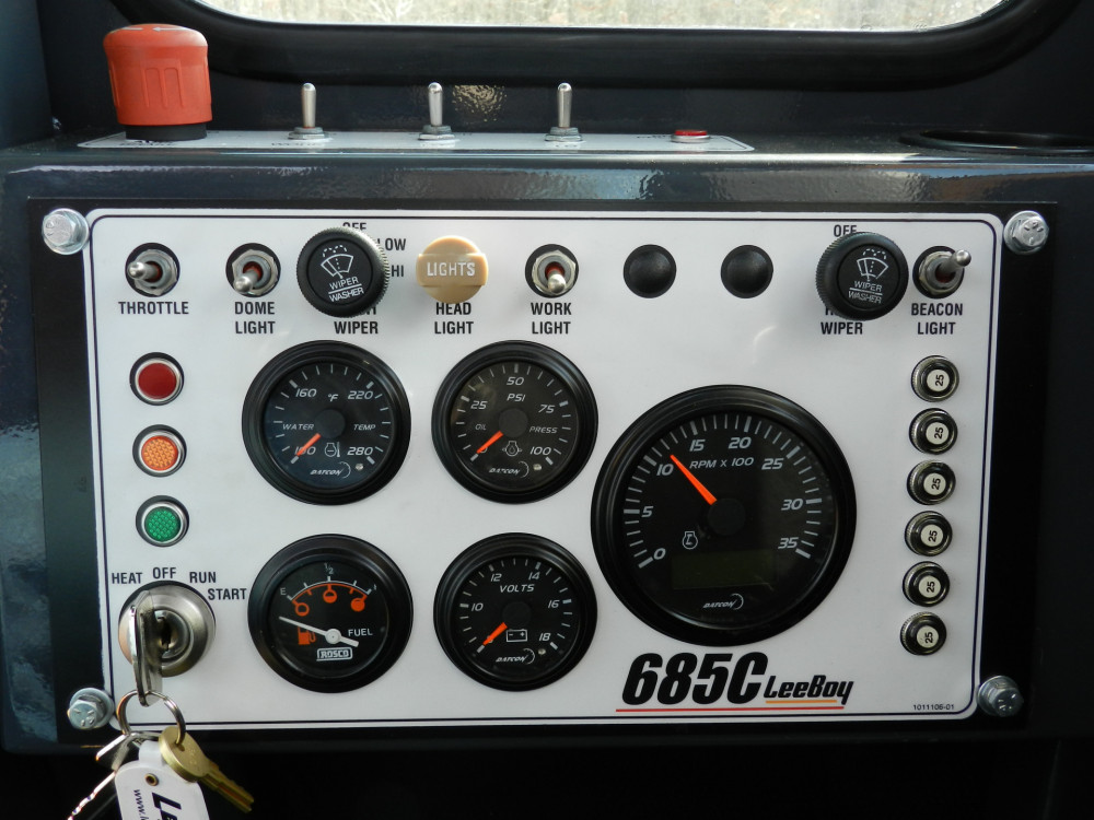 Motoniveladora 685C Leeboy