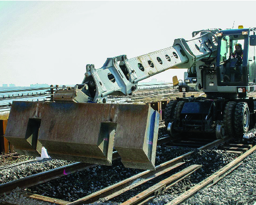 Imagen de equipos de mantenimiento ferroviario