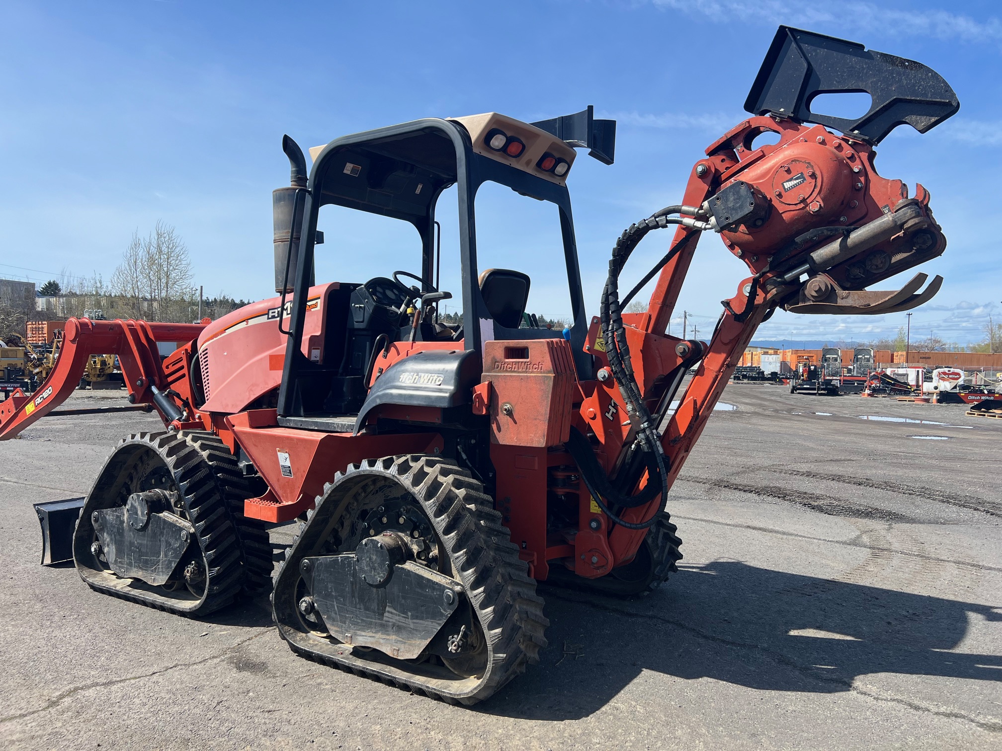 RT115Q Ditch Witch 2013
