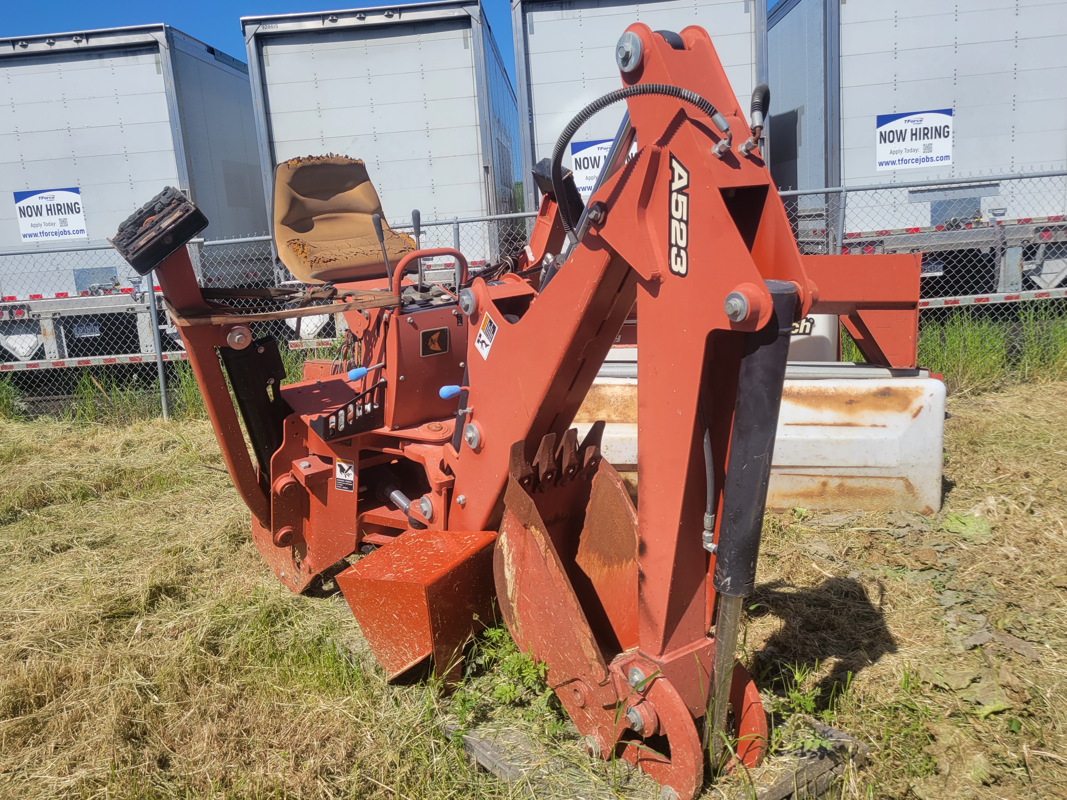 A523 Ditch Witch 2010
