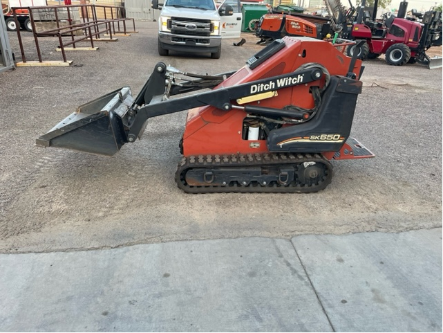 Ditch Witch SK650 2006