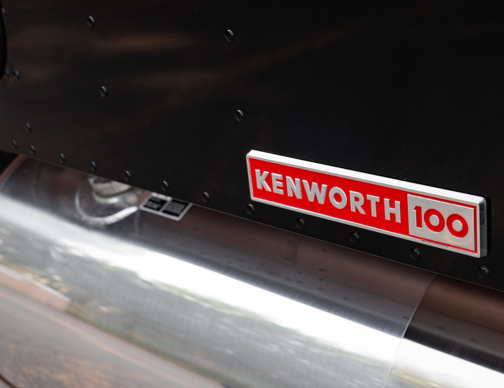 Kenworth W900L Limited Edition