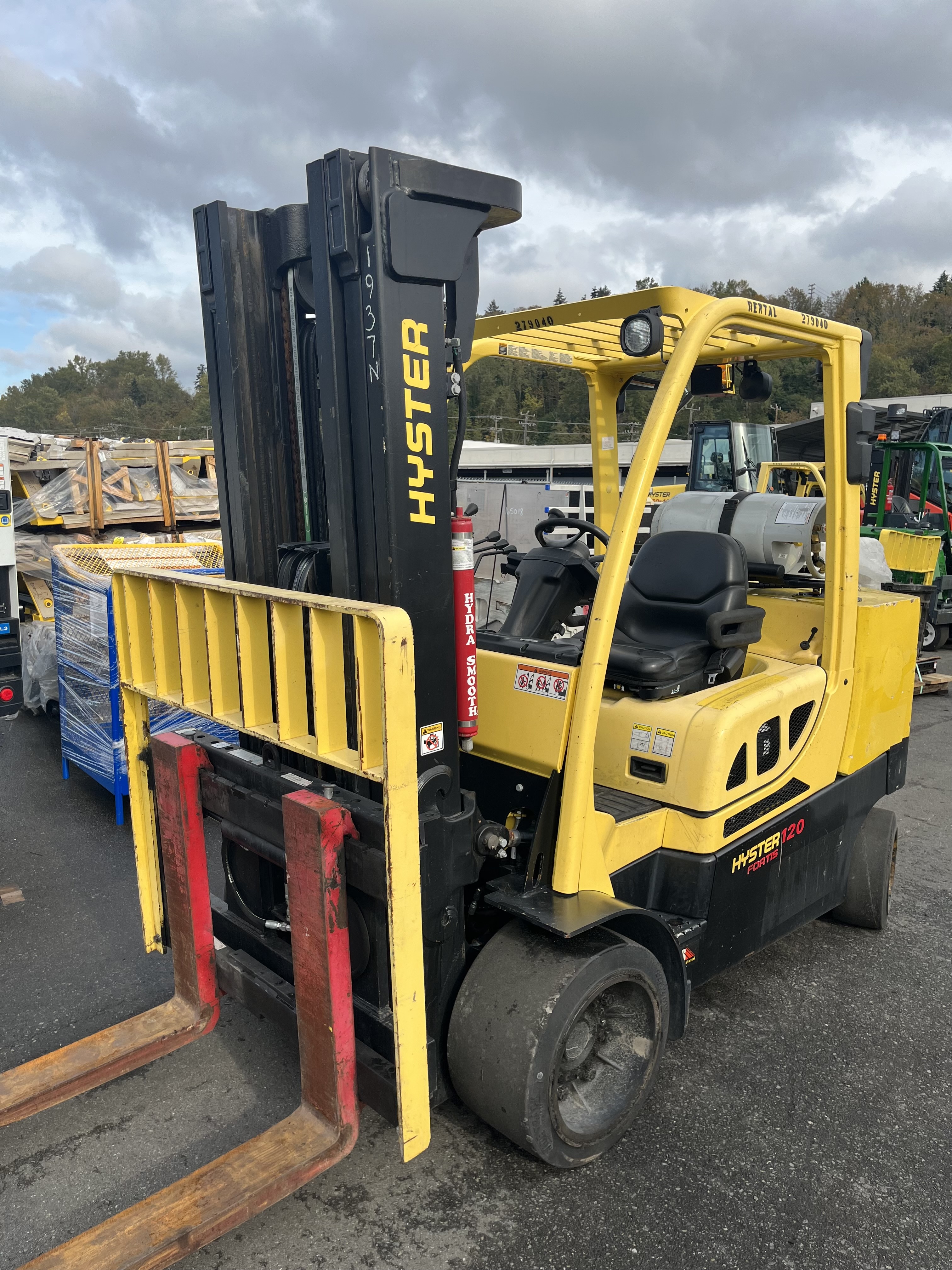 S120FT Hyster 2015
